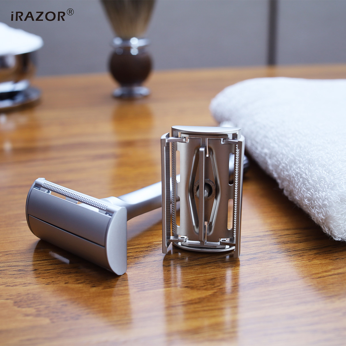 iRAZOR Nuovo rasoio di sicurez - Men'S Grooming Set Gift recensione e prezzo